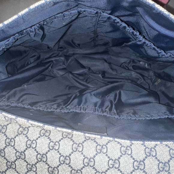 Gucci Diaper Bag GG Coated Canvas - Picture 2 of 10